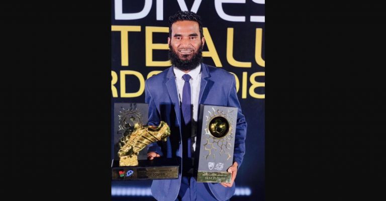 أشفاق أول لاعب كرة قدم مالديفي يدخل التاريخ عبر فيفا Maldives 2