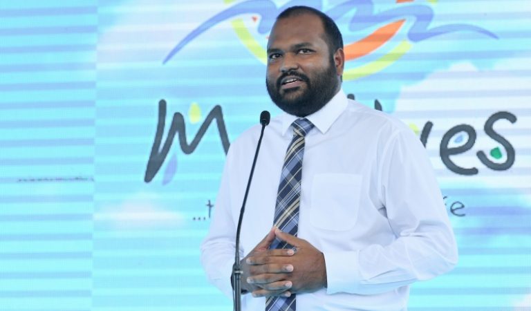 وزير السياحة سيتم استئناف السياحة باعتبارها صناعة الشعب