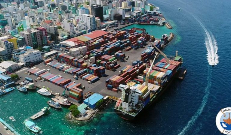 الحكومة تقترح تعديل قانون الاستيراد والتصدير