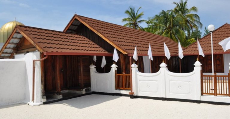 السلطان محمد تكرفان الأعظم قصة كفاح ملهمة عن الحرية Maldives Mohamed Thakurufaanu Bodu thakurufaanu 4