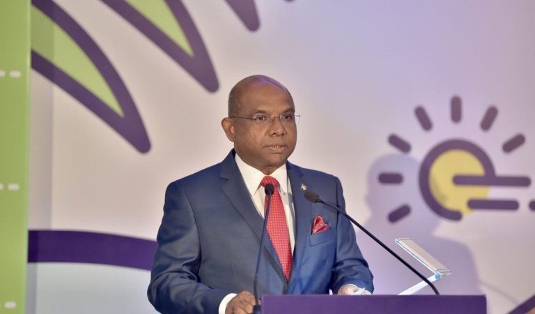 وزير خارجية المالديف معالي السيد عبد الله شاهد